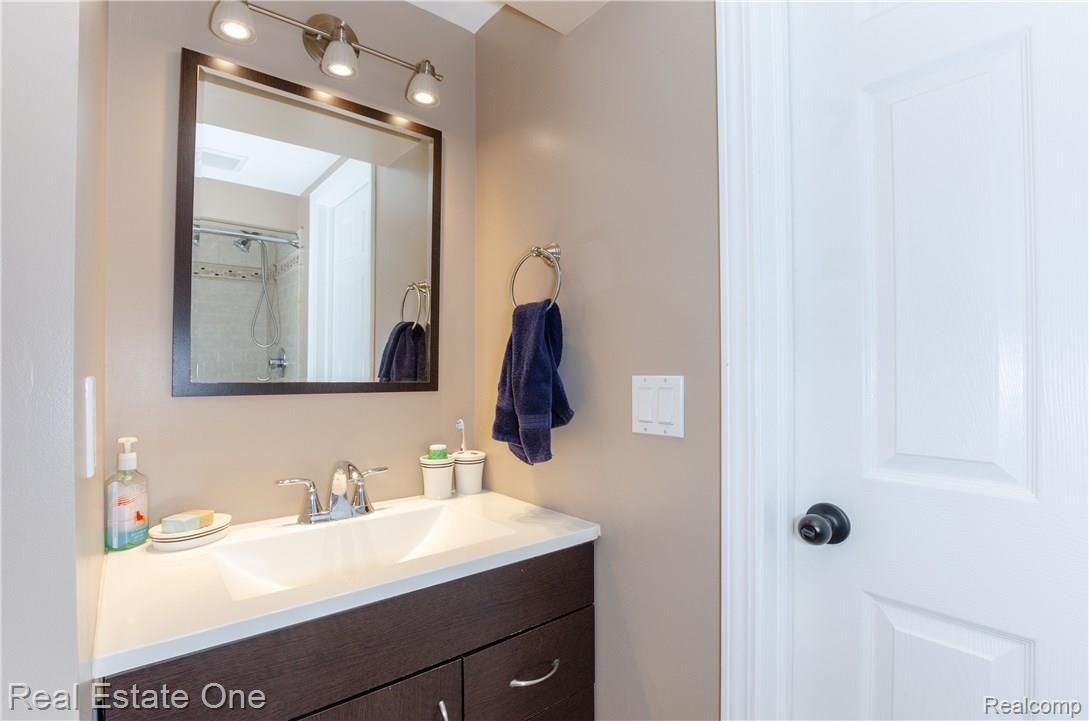 8925 North Ridge Road Plymouth, MI 48170 - Photo 50 of 52 Lower Level Full Bath room