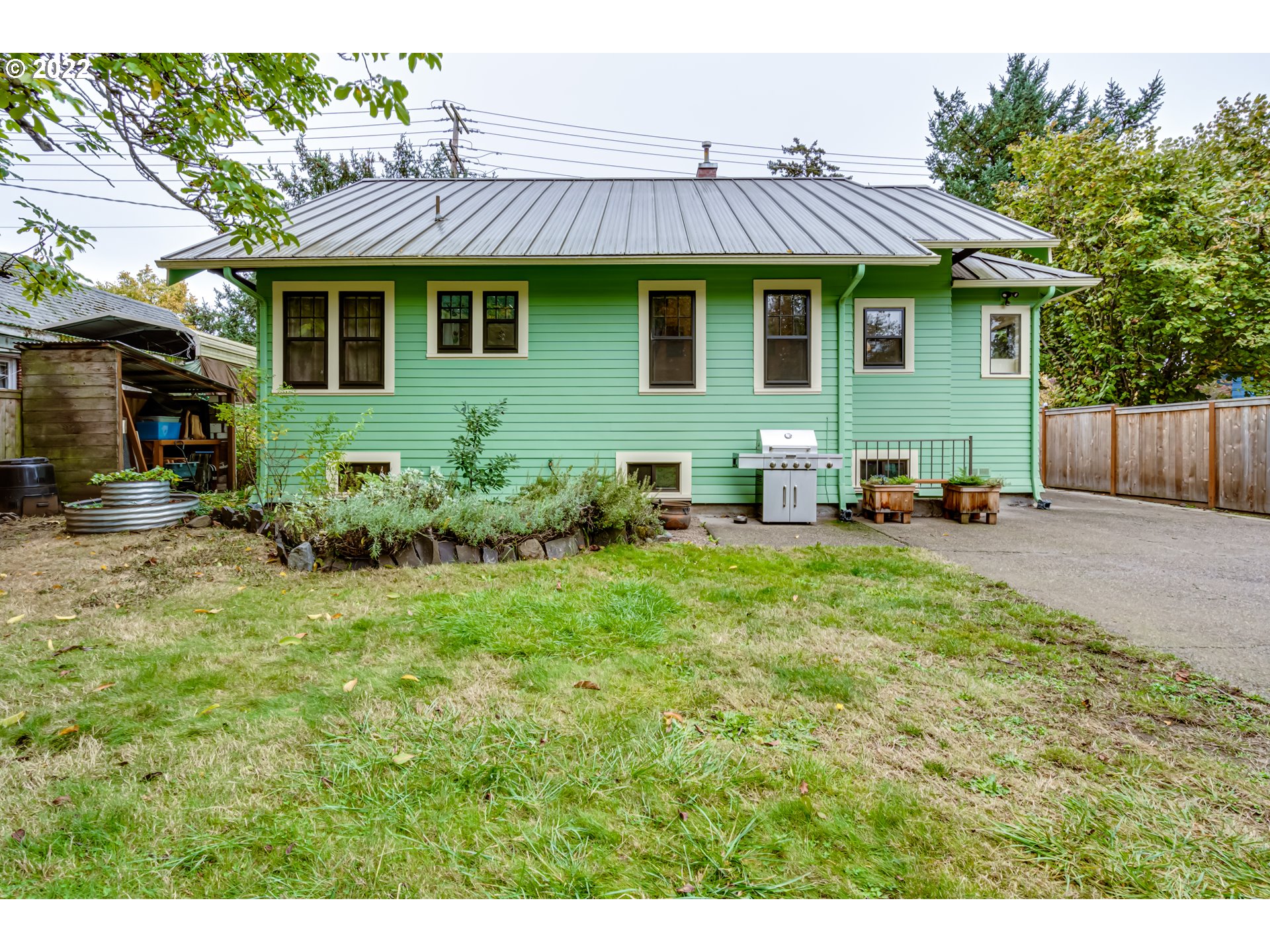 365 River Road Eugene, OR 97404 - Photo 29 of 32 Gallery Image 29