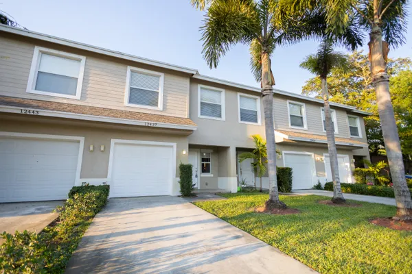 $2,900 | 12437 Westhampton Circle, Wellington, FL 33414