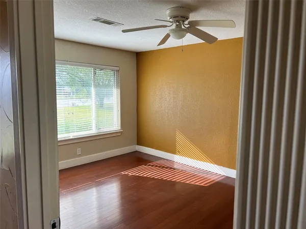 $2,200 | 251 South 2nd Street, Princeton, TX 75407