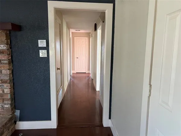 $2,200 | 251 South 2nd Street, Princeton, TX 75407