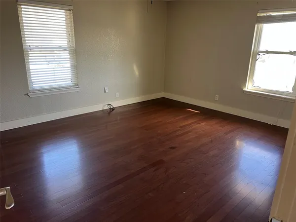 $2,200 | 251 South 2nd Street, Princeton, TX 75407