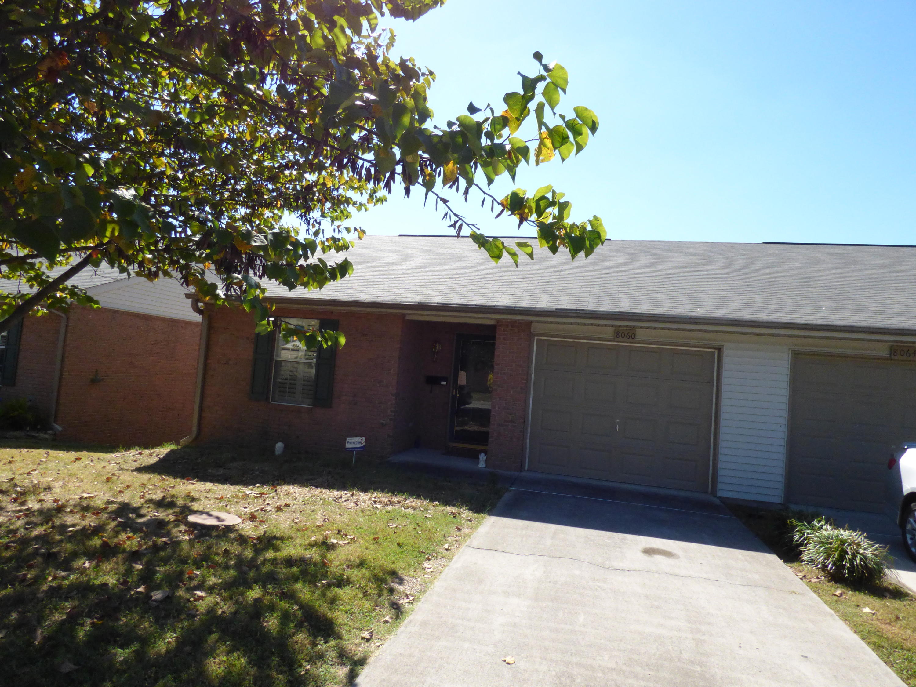 8060 Stablegate Way Powell, TN 37849 - Photo 2 of 18 P1000167