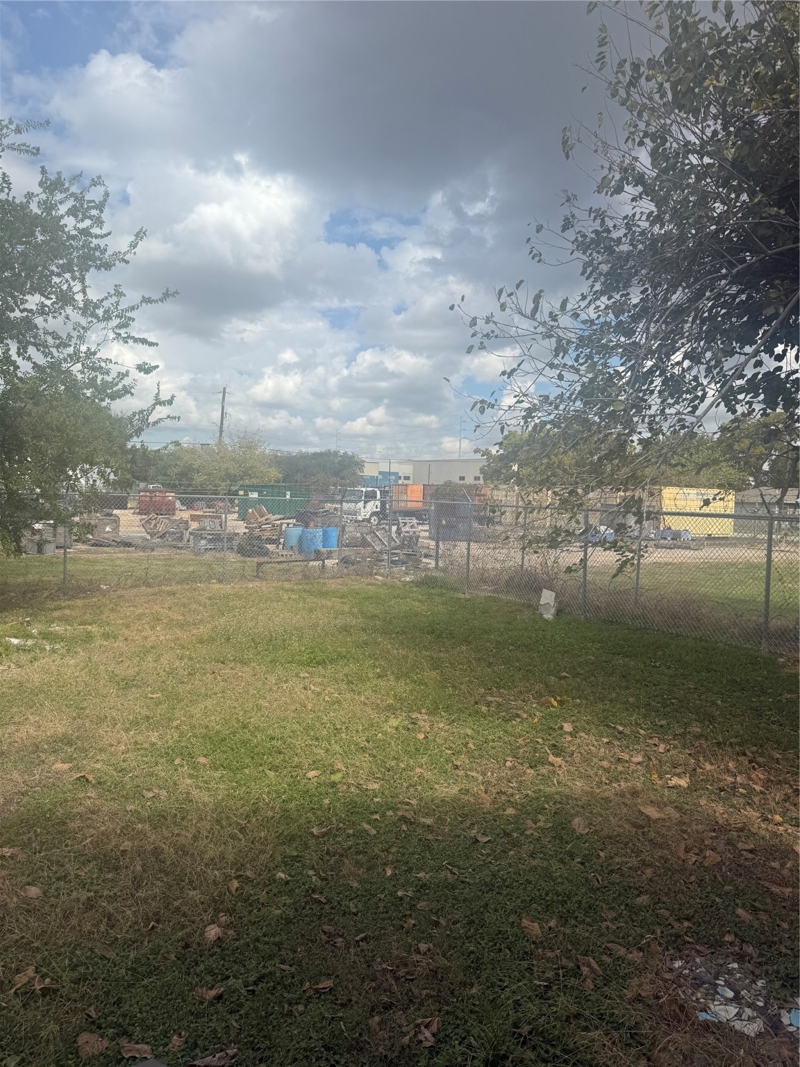 8215 La Porte Road Houston, TX 77012 - Photo 10 of 15