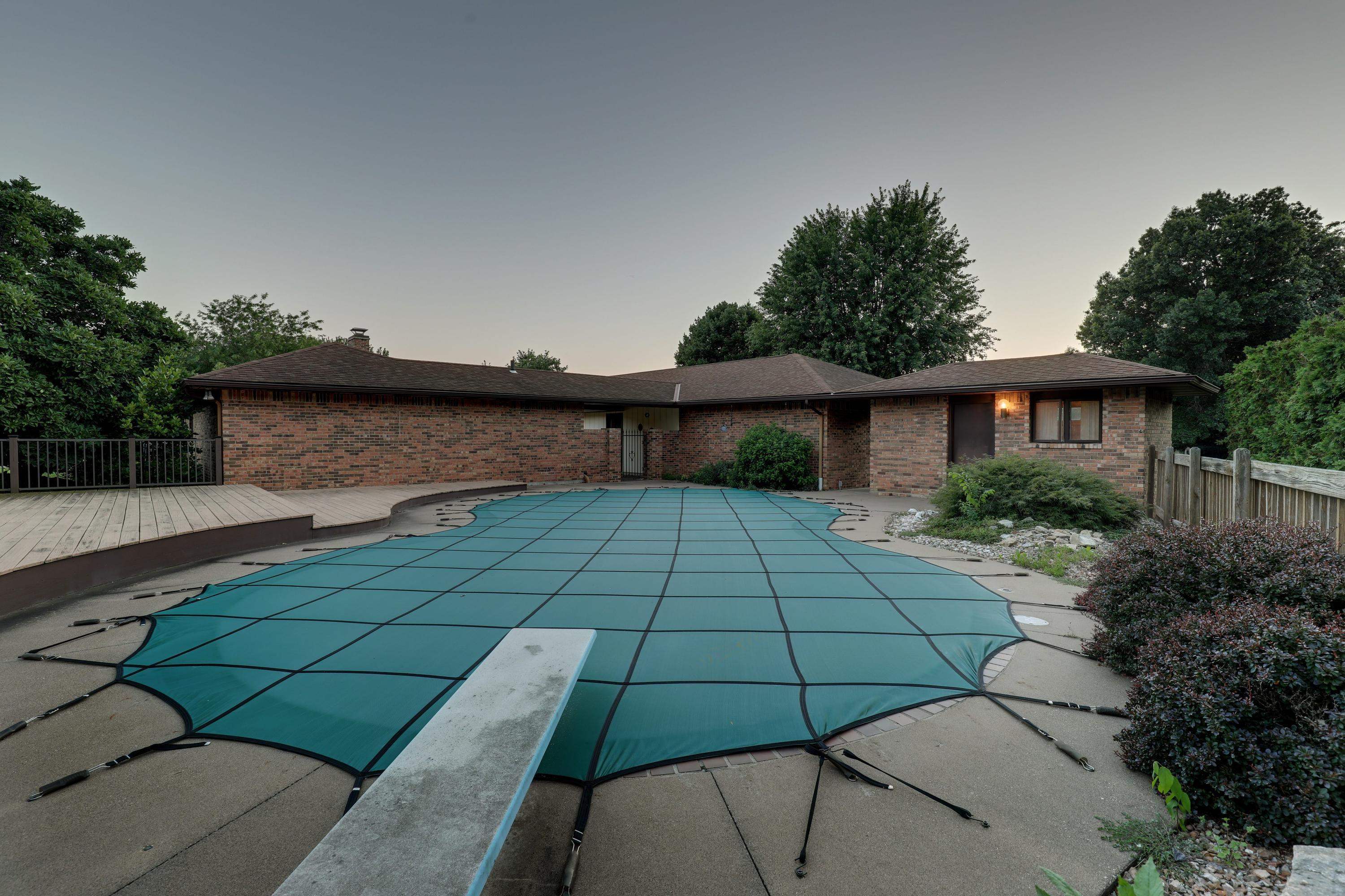 419 Spring Lake Drive Quincy, IL 62305 - Photo 35 of 39