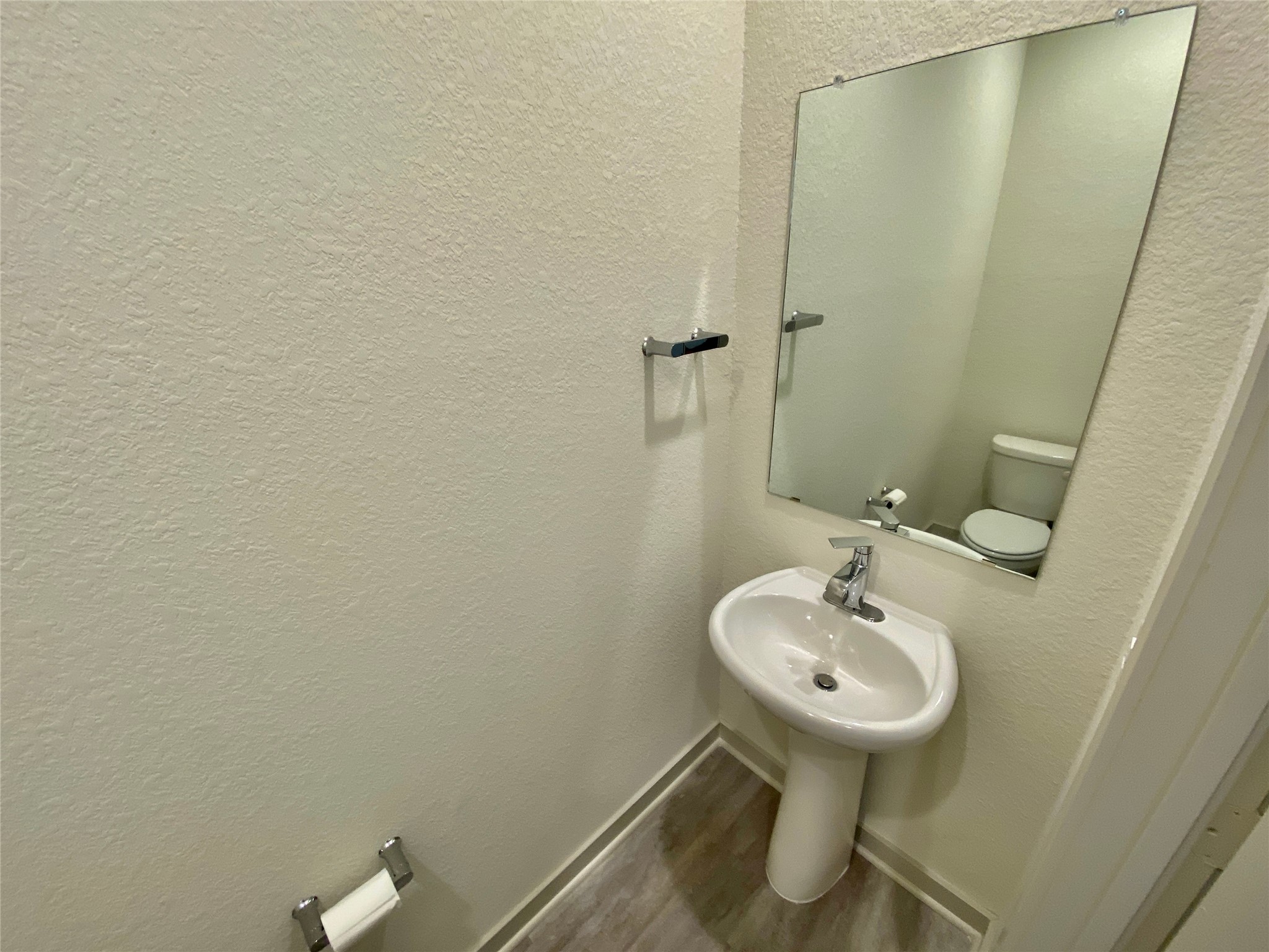 10210 Criswell Road Austin, TX 78754 - Photo 11 of 33