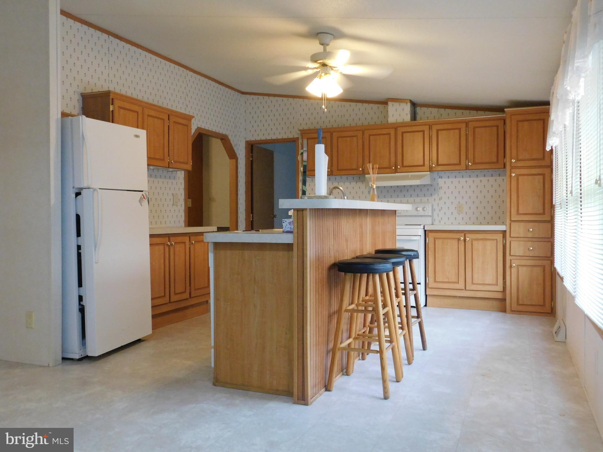 16805 Alcott Road Hagerstown, MD 21740 - Photo 3 of 16 Gallery Image 3