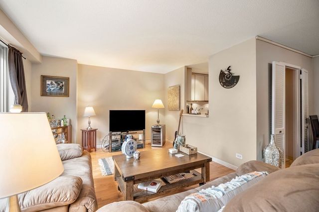 $655,000 | 151 Tremont Street, Unit 6C, Boston, MA 02111