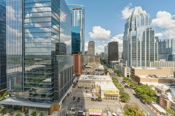 a picture of city view