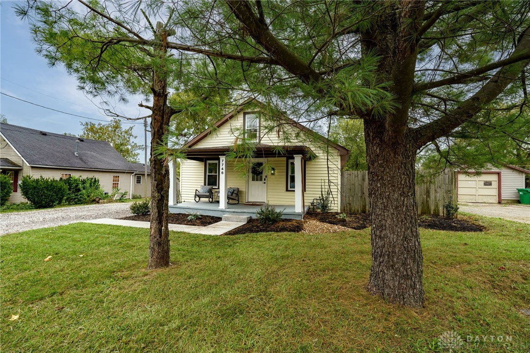 7746 Sharts Road Springboro, OH 45066 - Photo 4 of 37 Front