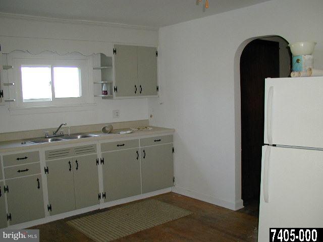 877-879 Delta Road Red Lion, PA 17356 - Photo 9 of 9 Gallery Image 9