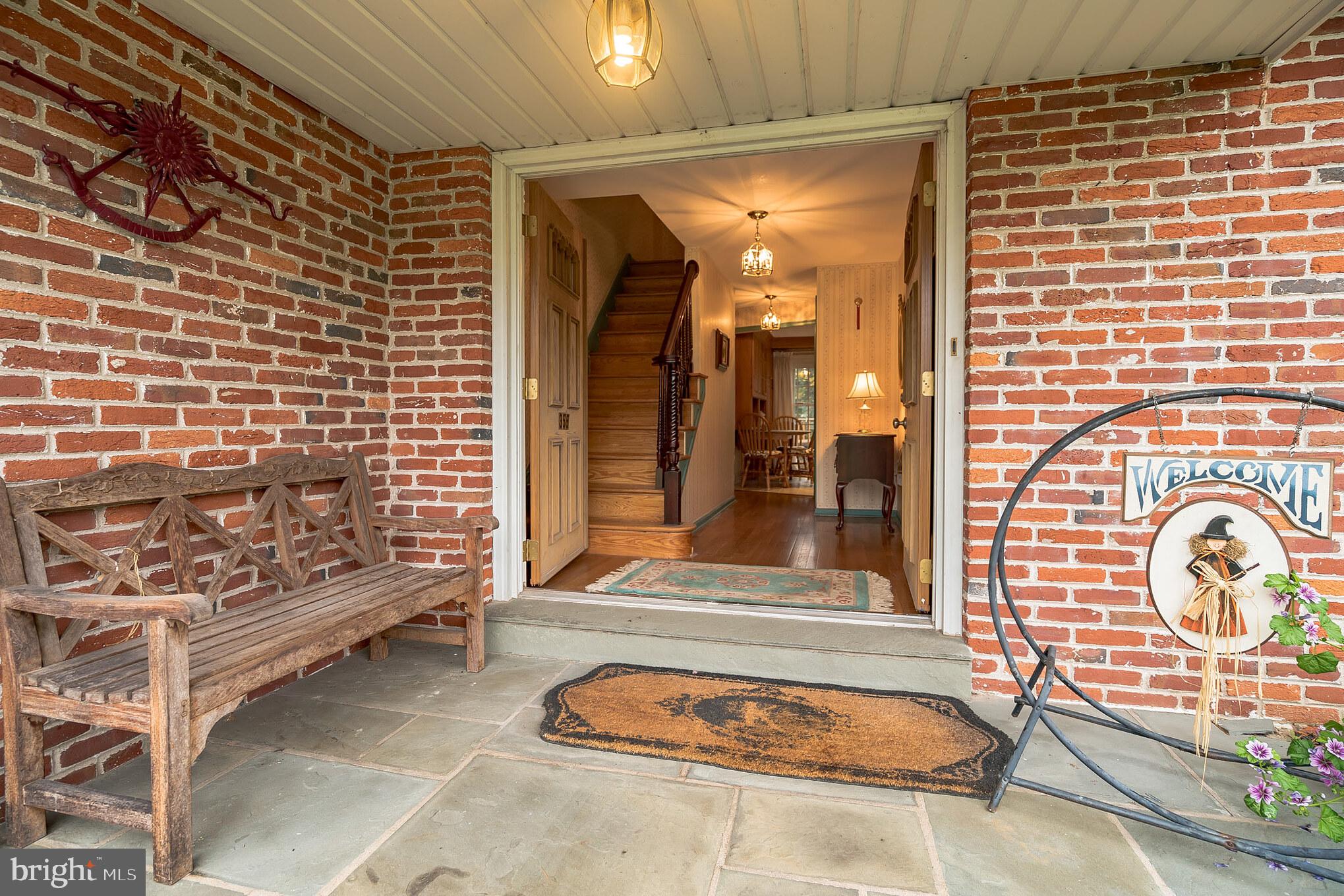 355 Saly Road Yardley, PA 19067 - Photo 2 of 30 Gallery Image 2