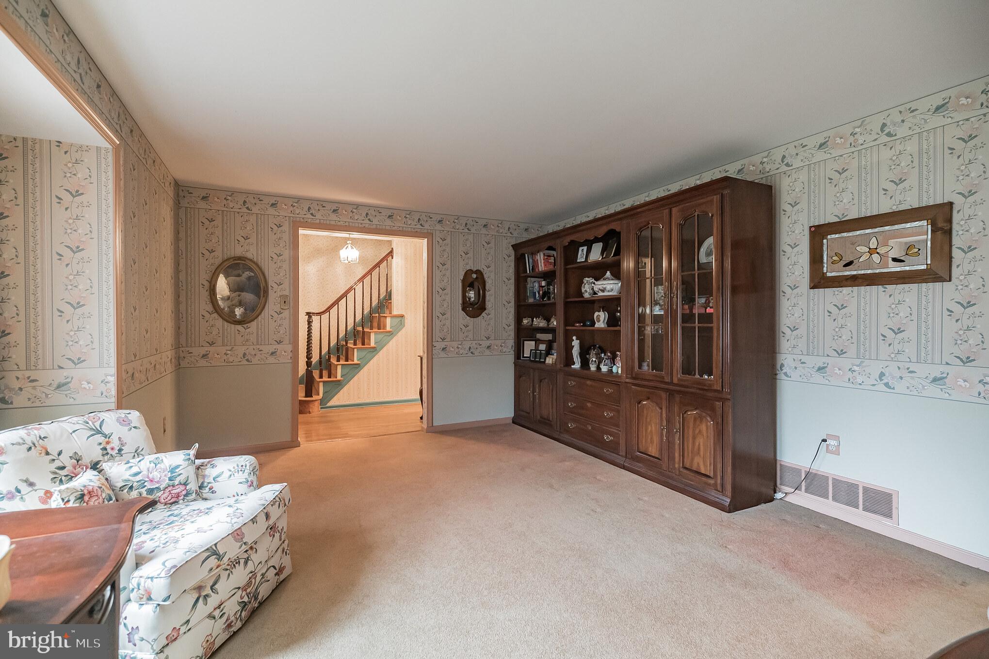 355 Saly Road Yardley, PA 19067 - Photo 12 of 30 Gallery Image 12