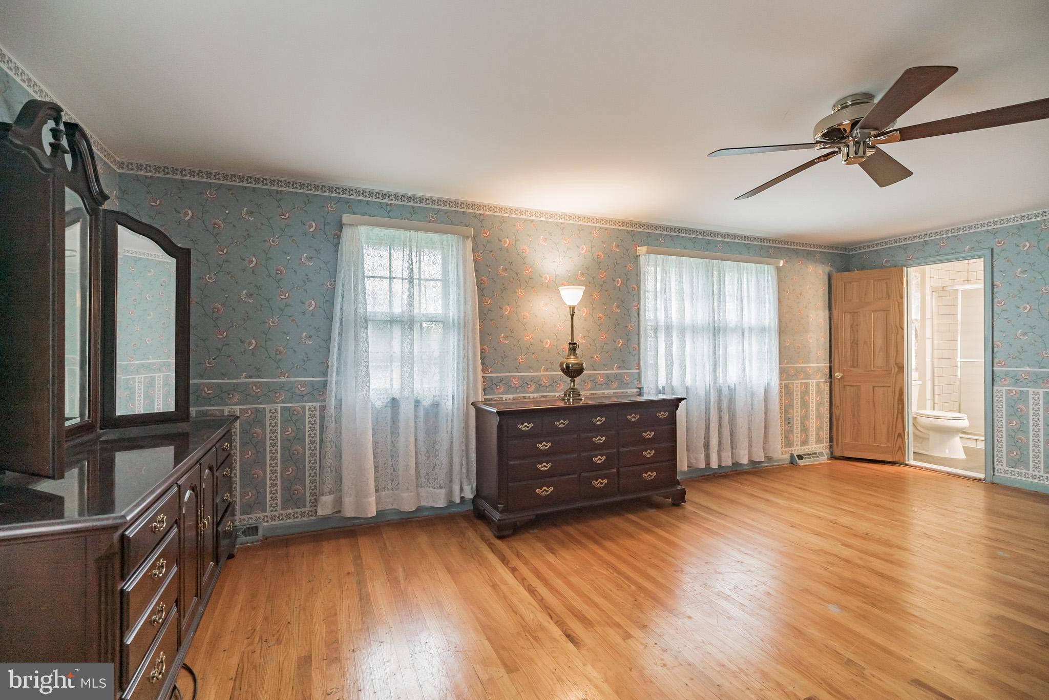 355 Saly Road Yardley, PA 19067 - Photo 15 of 30 Gallery Image 15