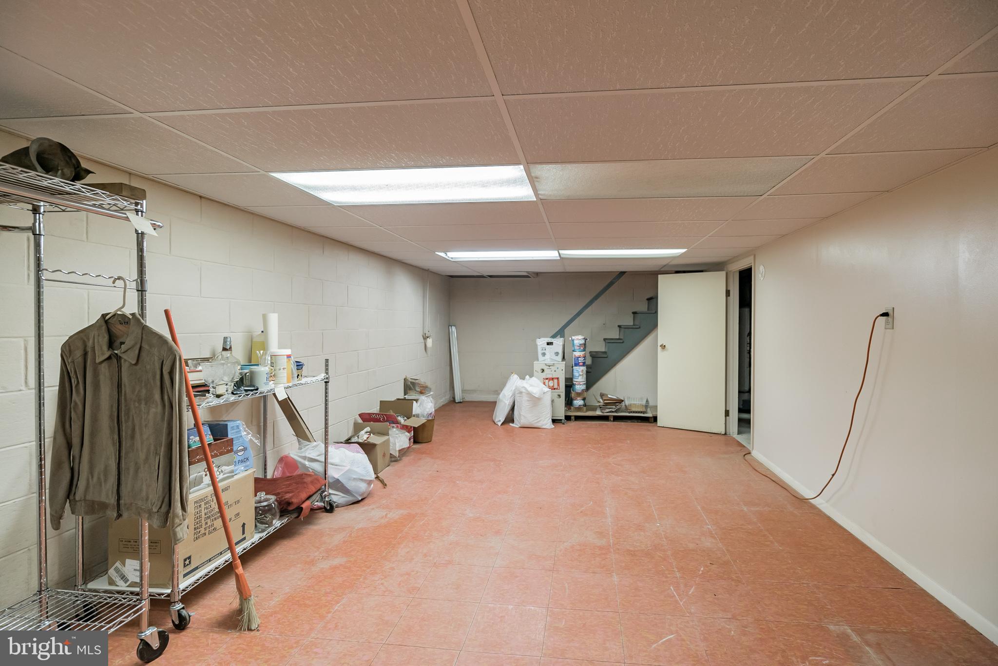 355 Saly Road Yardley, PA 19067 - Photo 21 of 30 Gallery Image 21