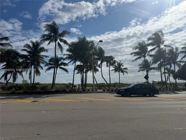 $320,000 | 405 North Ocean Boulevard, Unit 1528, Pompano Beach, FL 33062