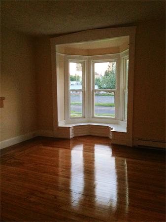 105 Hampden Street Springfield, MA 01151 - Photo 5 of 14 Gallery Image 5