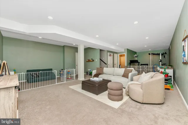 $689,900 | 1113 Lakin Drive, Frederick, MD 21702