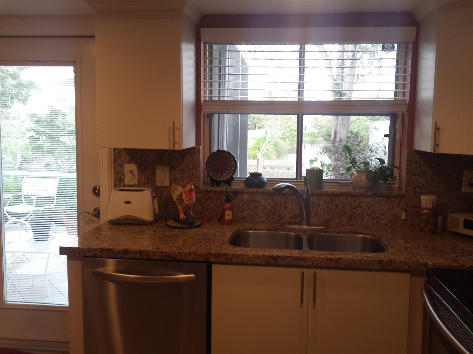 7091 Southwest 56 Street, Unit 7091 Miami, FL 33155 - Photo 47 of 55 Photo 47