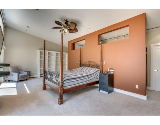 41 Summit Road Lexington, MA 02421 - Photo 19 of 30 Gallery Image 19