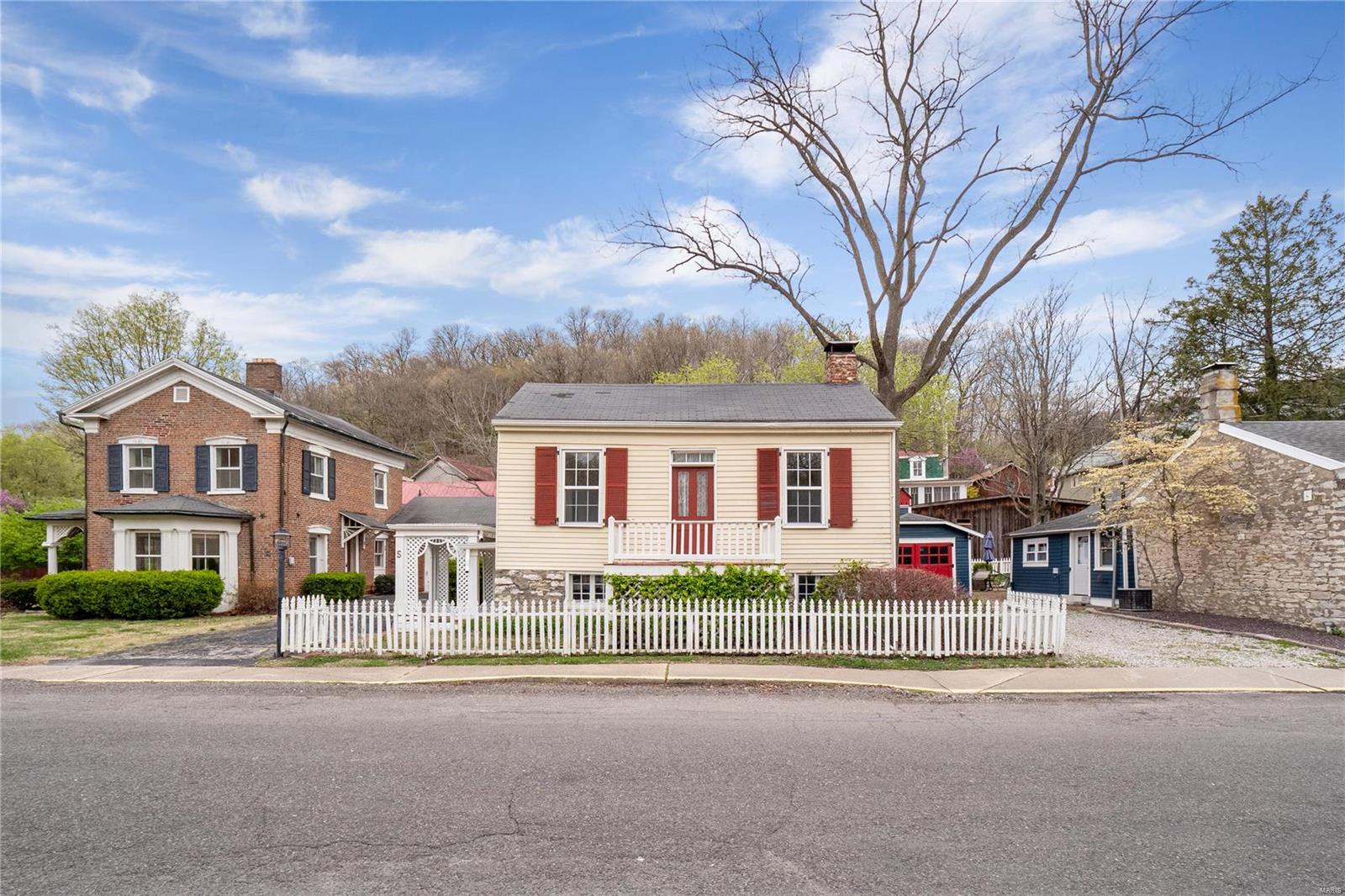 3 Mill Street Elsah, IL 62028 - Photo 1 of 62