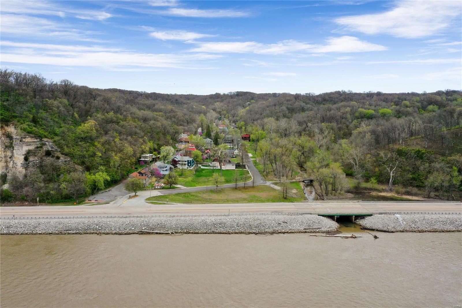 3 Mill Street Elsah, IL 62028 - Photo 8 of 62