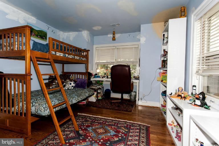2728 Chain Bridge Road Northwest Washington, DC 20016 - Photo 10 of 24 Bedroom #2