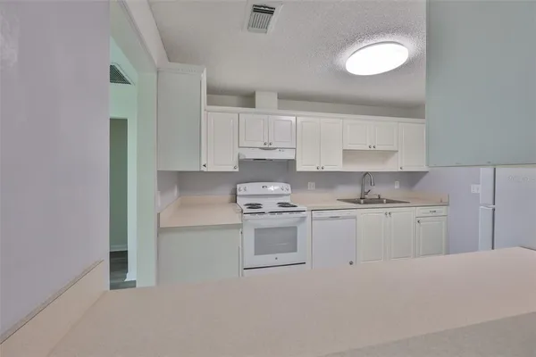 $169,000 | 1210 Eastloch Court, Sun City Center, FL 33573