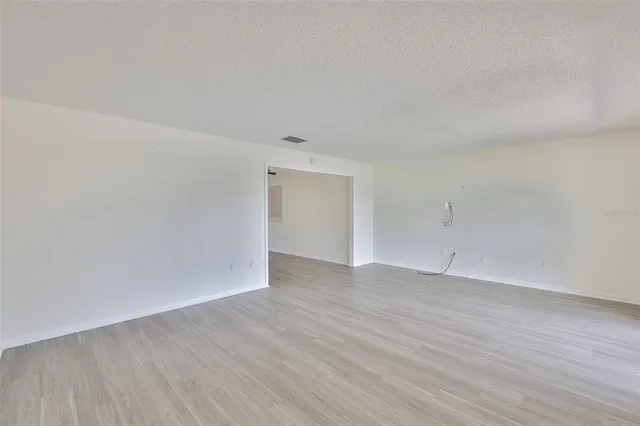 $182,000 | 1210 Eastloch Court, Sun City Center, FL 33573