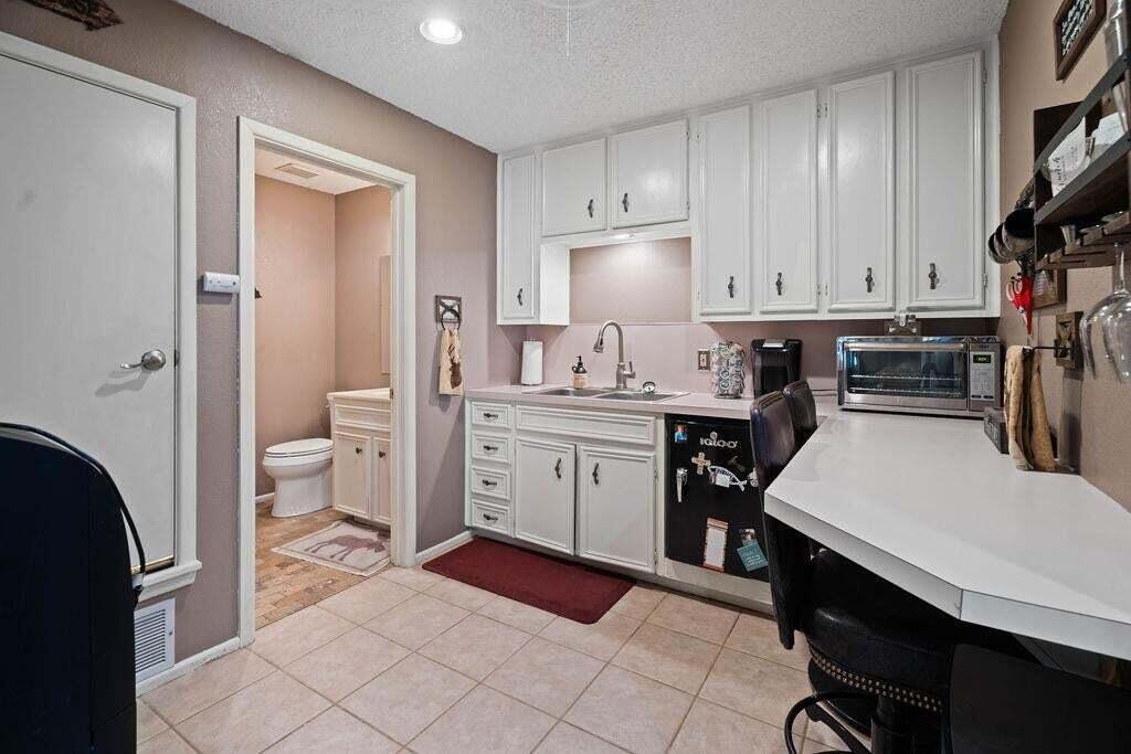 98 South Lakeshore Drive Ransom Canyon, TX 79366 - Photo 47 of 99 20250228140026057564000000-o