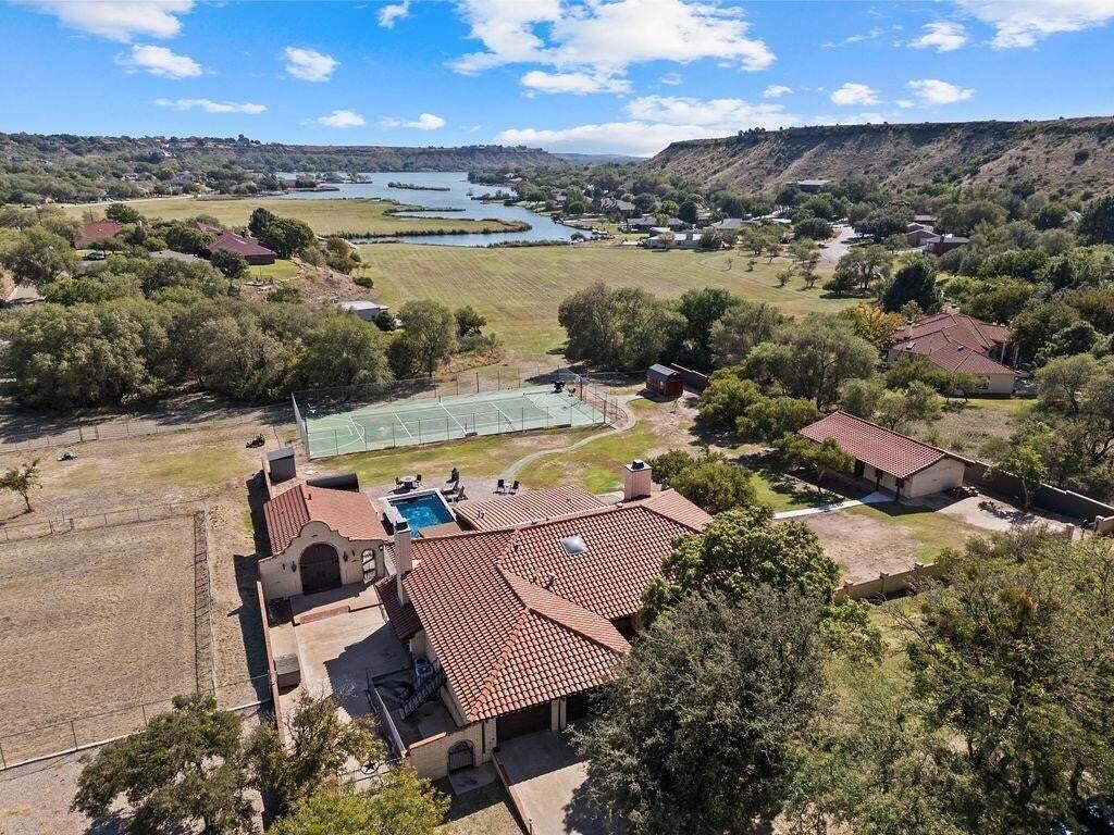 98 South Lakeshore Drive Ransom Canyon, TX 79366 - Photo 55 of 99 20250228140025870919000000-o