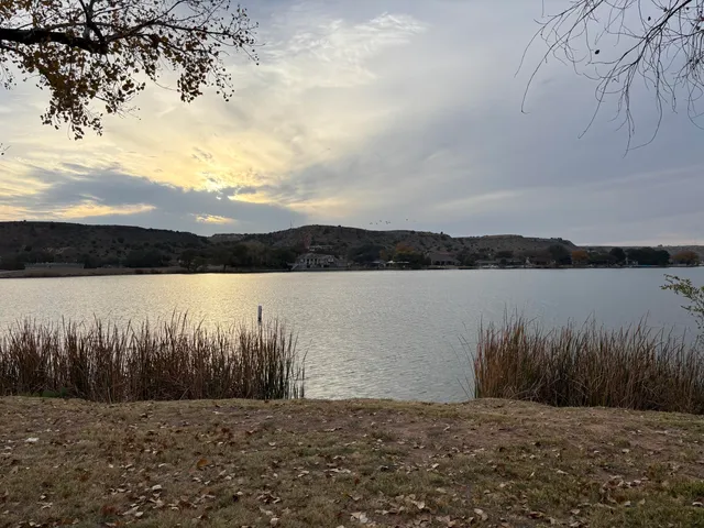 $875,000 | 98 South Lakeshore Drive, Ransom Canyon, TX 79366