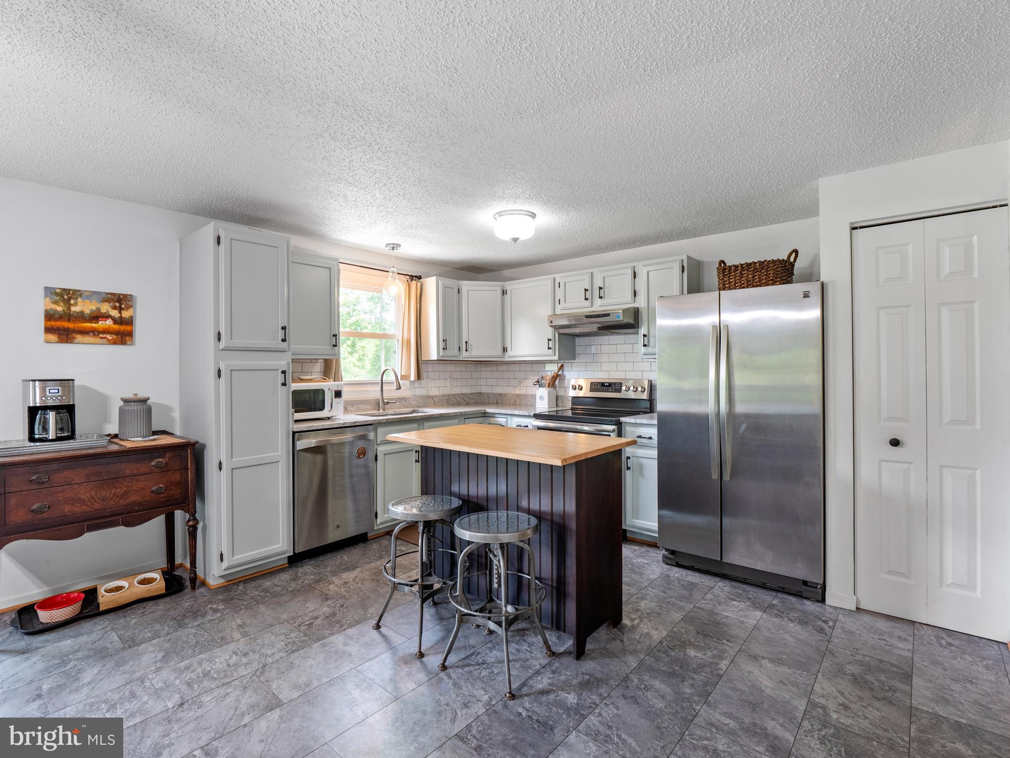 22245 Newlin Mill Road Middleburg, VA 20117 - Photo 11 of 44
