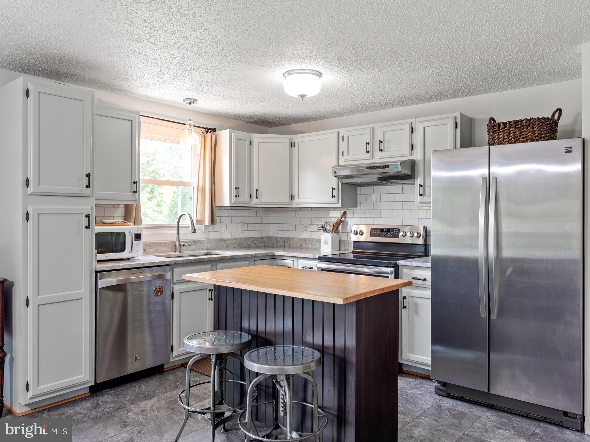 22245 Newlin Mill Road Middleburg, VA 20117 - Photo 12 of 44