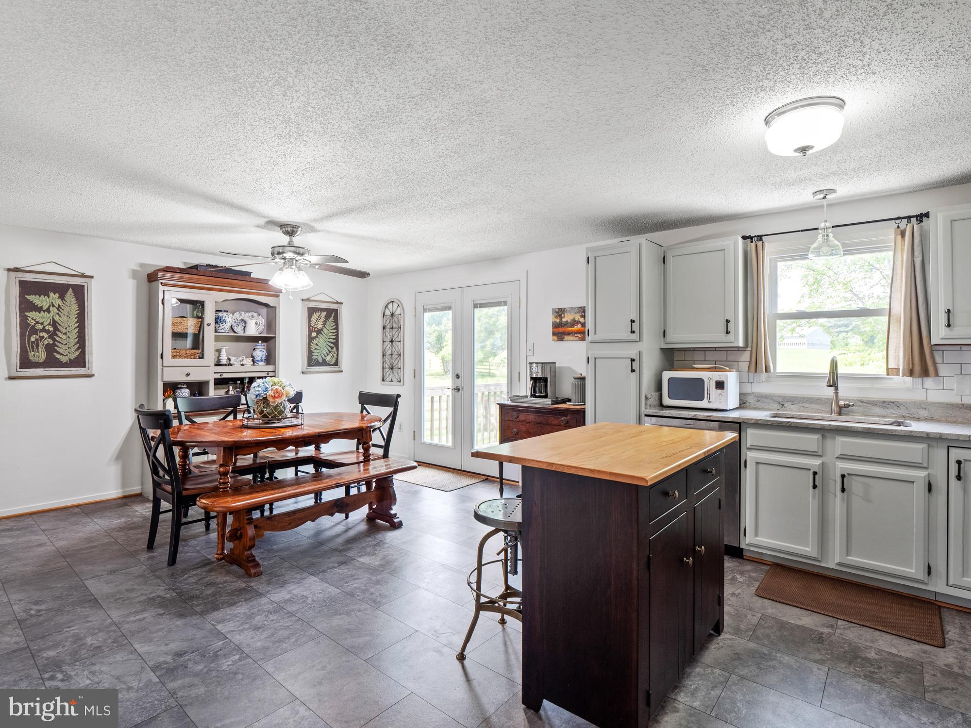 22245 Newlin Mill Road Middleburg, VA 20117 - Photo 13 of 44