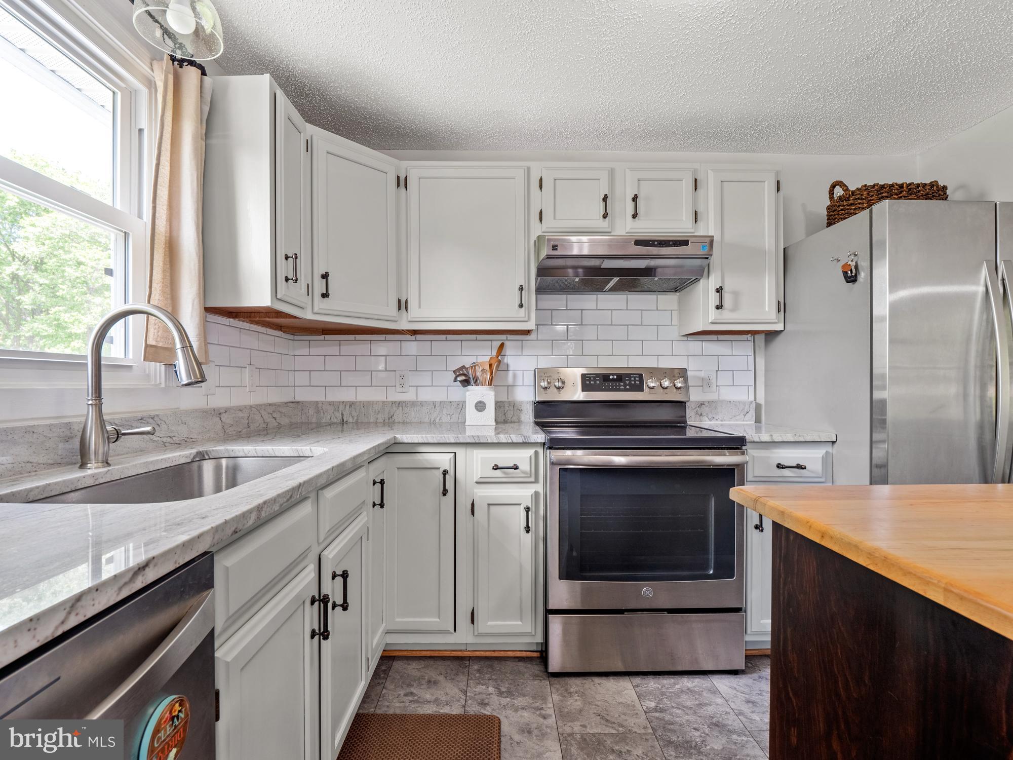 22245 Newlin Mill Road Middleburg, VA 20117 - Photo 15 of 44