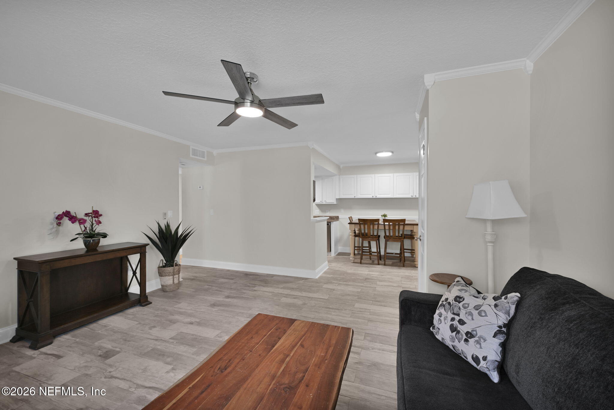 10-web-or-mls-3737 Loretto Rd__010