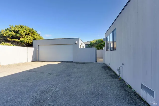 $4,800 | 470 Grey Whale, The Sea Ranch, CA 95497