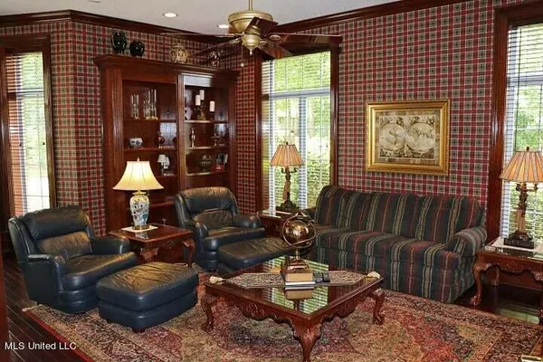 $1,350,000 | 51 Spencer Cove, Hattiesburg, MS 39402