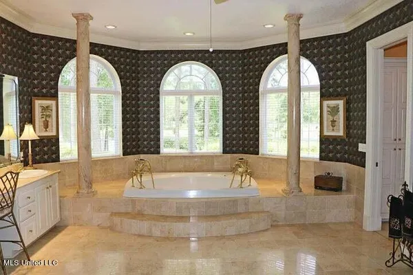 $1,350,000 | 51 Spencer Cove, Hattiesburg, MS 39402