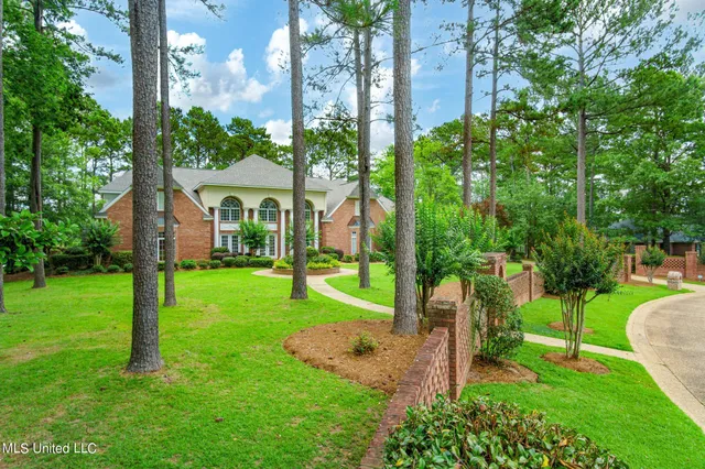 $1,350,000 | 51 Spencer Cove, Hattiesburg, MS 39402