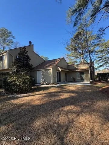 $195,000 | 82 Quarterdeck Townes, New Bern, NC 28562