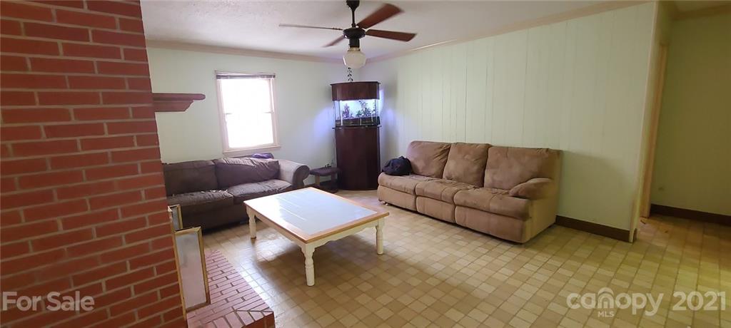 412 Bowles Road Mount Gilead, NC 27306 - Photo 7 of 31 Gallery Image 7
