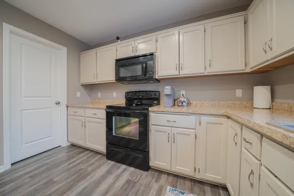 $454,900 | 512 Dogwood Avenue Northwest, St. Michael, MN 55376