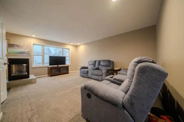 $454,900 | 512 Dogwood Avenue Northwest, St. Michael, MN 55376