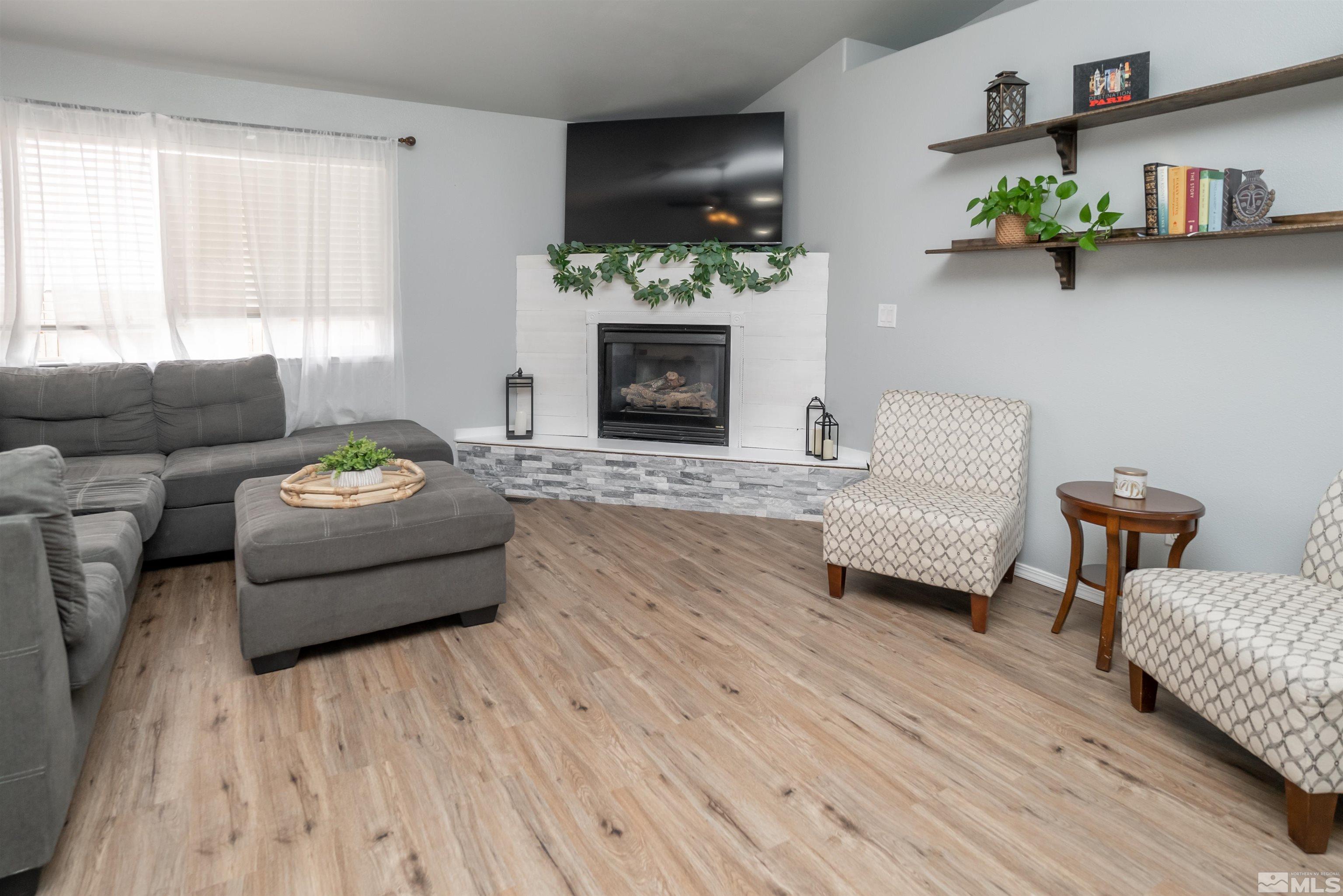 540 St Louis Road Fernley, NV 89408 - Photo 3 of 25 Photo 3