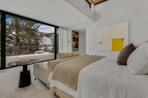 165 West Forest Road Vail, CO 81657 - Photo 53 of 56 Luxuries primary suite
