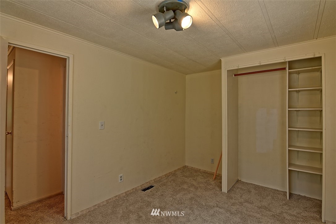 21302 North Carpenter Road Snohomish, WA 98290 - Photo 16 of 25 Gallery Image 16