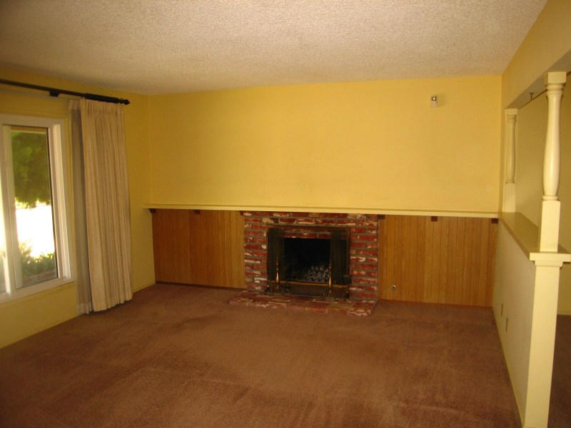 5788 Berkeley Road Goleta, CA 93117 - Photo 6 of 12 Living Room