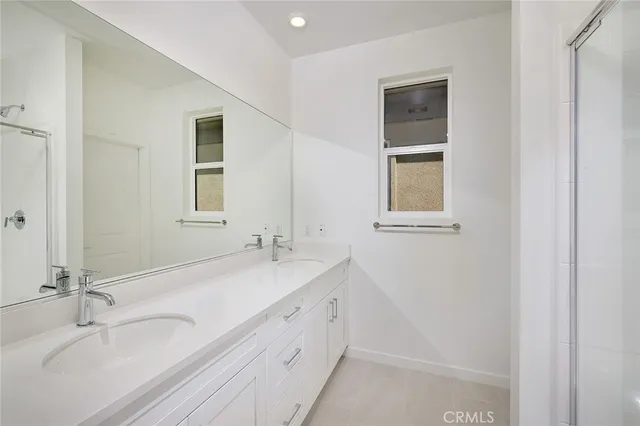 $689,990 | 6045 Fairfax Drive, Eastvale, CA 92880